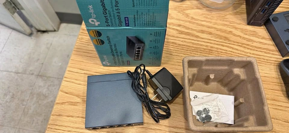 TP Link 5 Port Gigabit Switch
