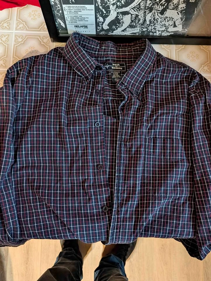 Men's Back to Basics Plaid Button-Up Shirt - Size XL