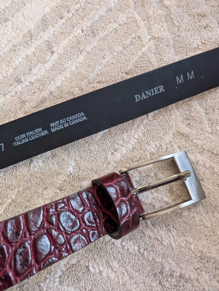 Danier Women's Leather Embossed Belt - photo 2