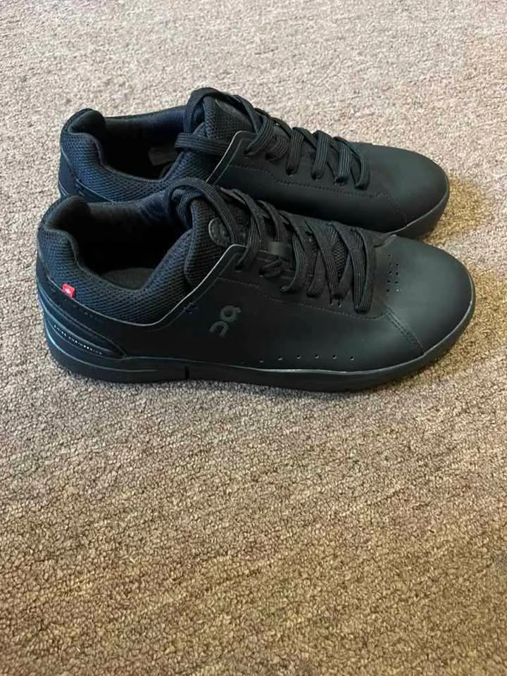 On Running The Roger Advantage 2 Women's Size 10 Men's 8.5 - photo 2