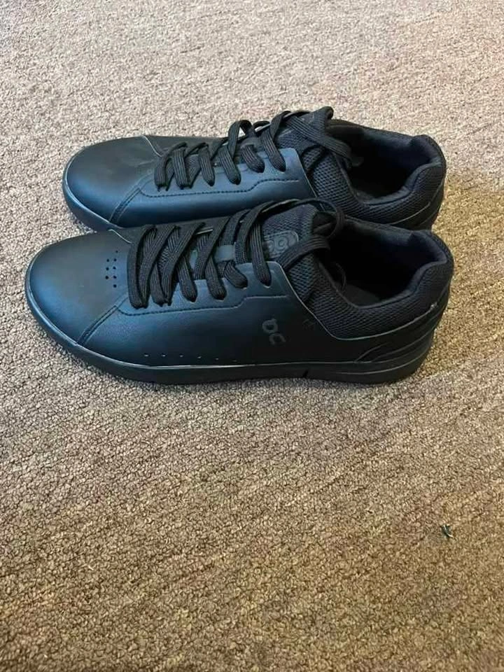 On Running The Roger Advantage 2 Women's Size 10 Men's 8.5 - photo 3