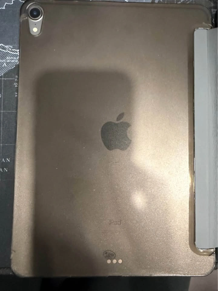 Apple iPad Pro 3rd Generation (11-inch; Wi-Fi only; 64 GB) - photo 2