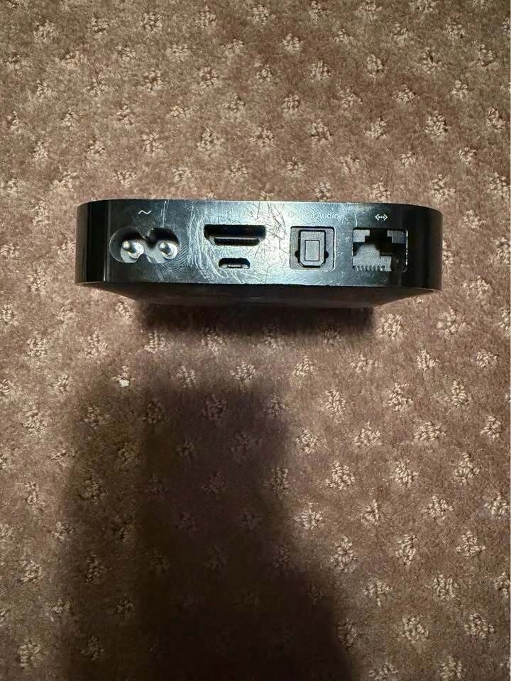 Apple TV (3rd Generation) - photo 2