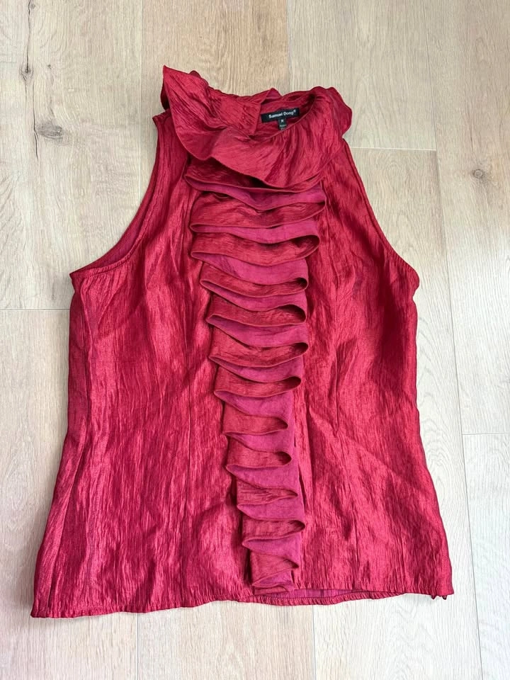 Samuel Dong Red Ruffle Sleeveless Top Size M
