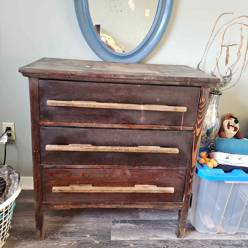Vintage dresser