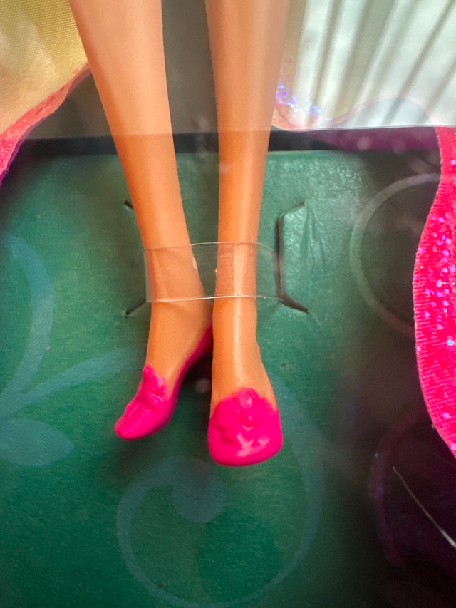 Mattel Barbie Blooming Thumbelina doll - photo 4
