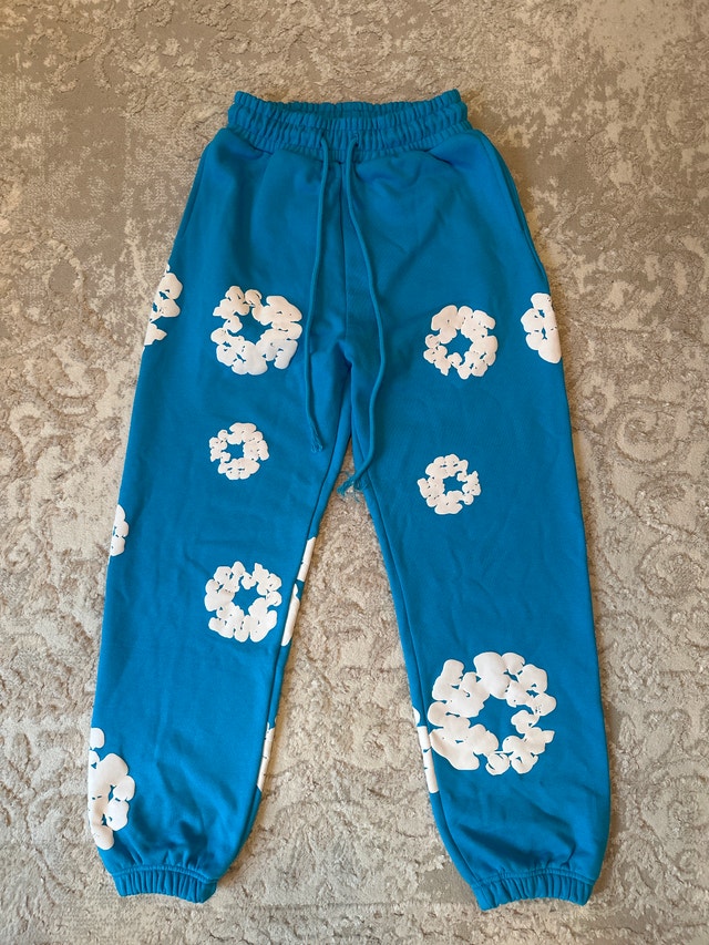 Denim Tears Cotton Wreath Sweatpants. Size M.