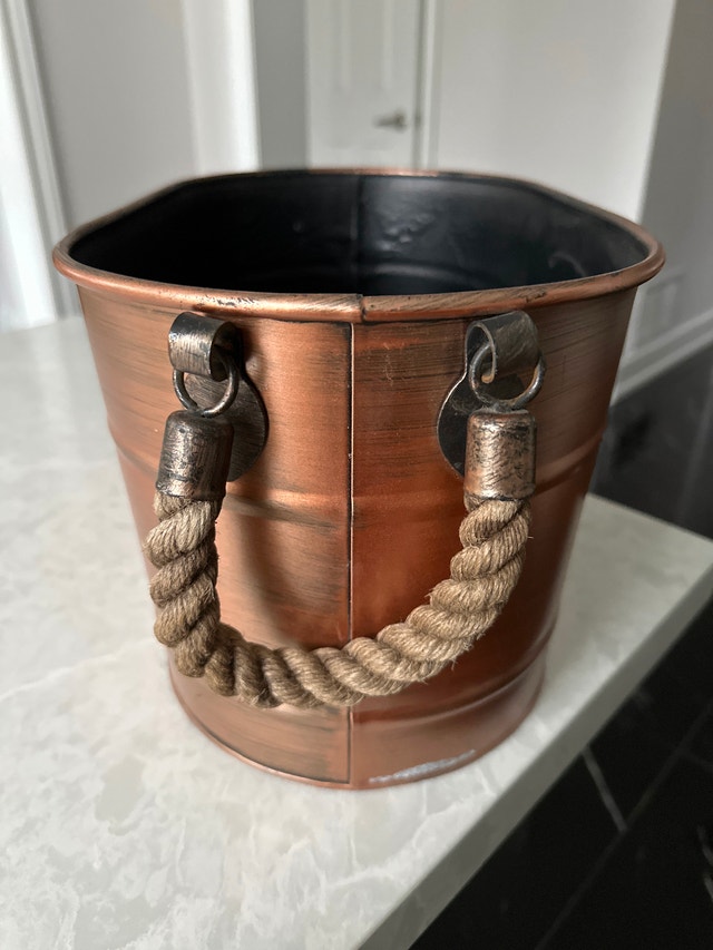 Vintage-style Russet & Silver copper-finish oval storage tub - photo 4