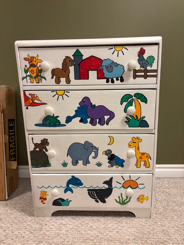 Hand-Painted Children's 4-Drawer Dresser
