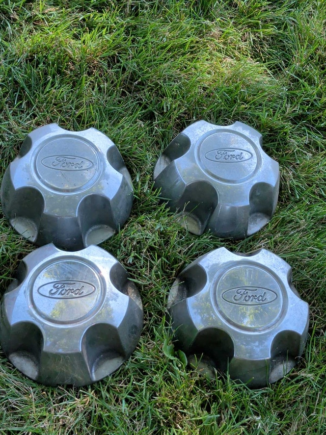 Crown Victoria Hub Covers