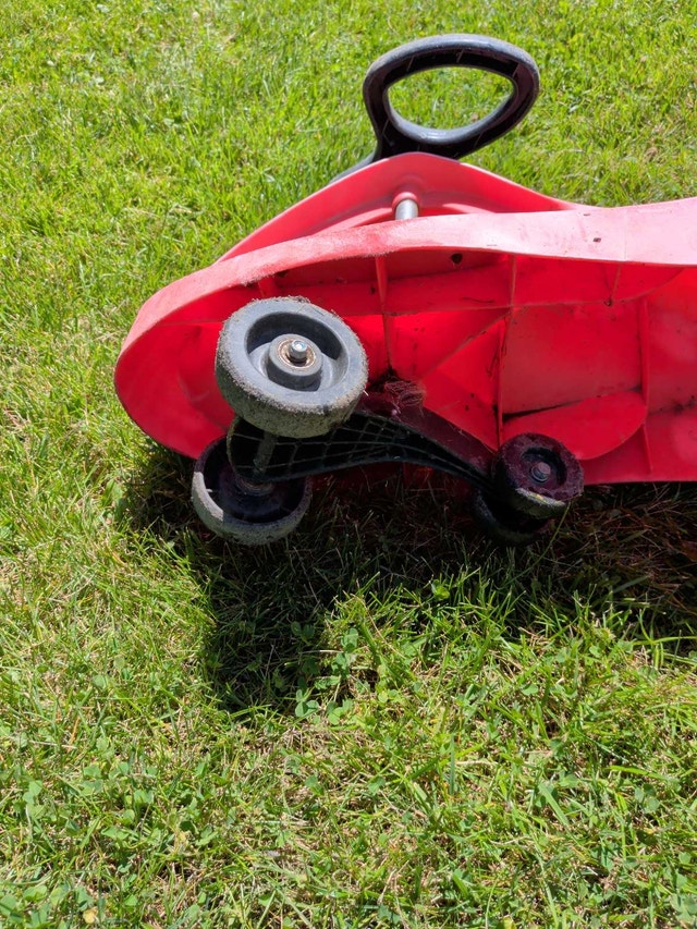 Red Plasma Car - photo 3