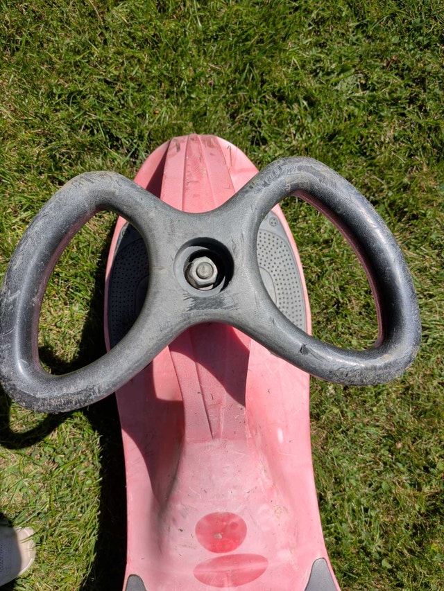 Red Plasma Car - photo 5