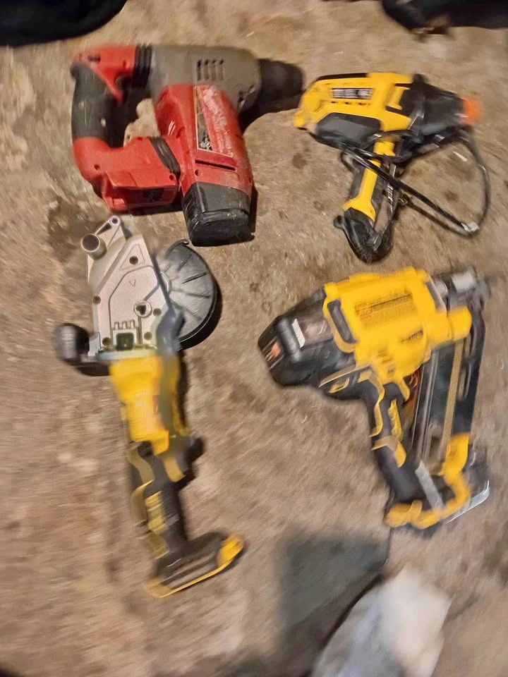 DeWalt and Milwaukee Power Tool Lot