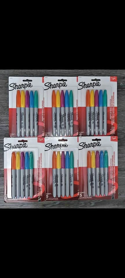 Sharpie Coloured markers (new)