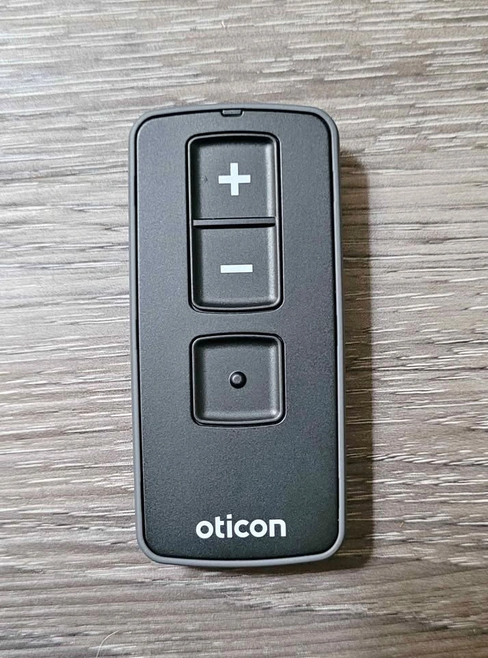 Hearing Aid Oticon Remote Control 3.0 (Brand New)