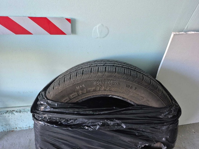 Continental 235/65R18 Tire - photo 2
