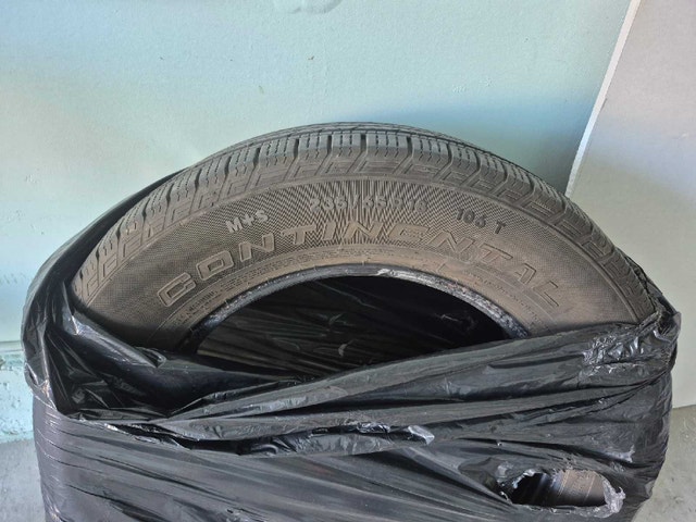 Continental 235/65R18 Tire - photo 3