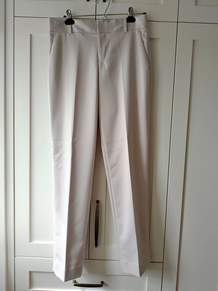 NWOT Club Monaco Pleated Dress Pants -Sz2