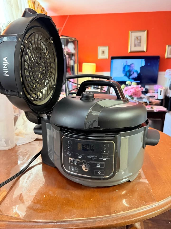 Ninja Foodi Pro Pressure Cooker Air Fryer Multicooker - photo 4
