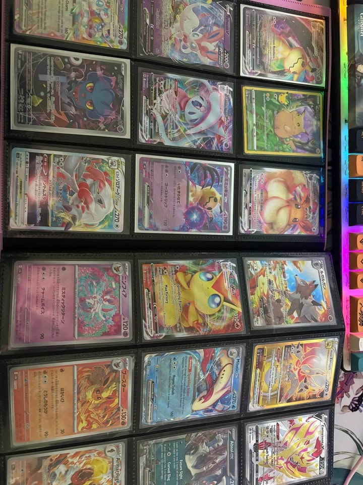 Pokemon binder - photo 2