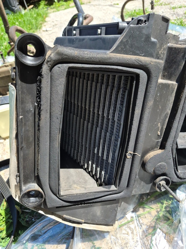 FORD RANGER complete AIR CONDITIONING system parts compressor - photo 2