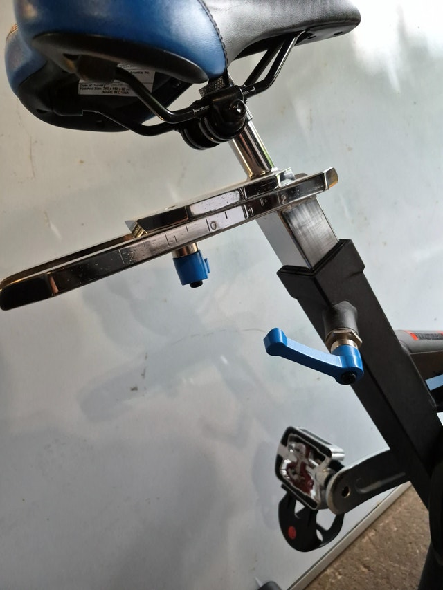 Horizon Indoor cycle upright stationary bicycle - photo 5