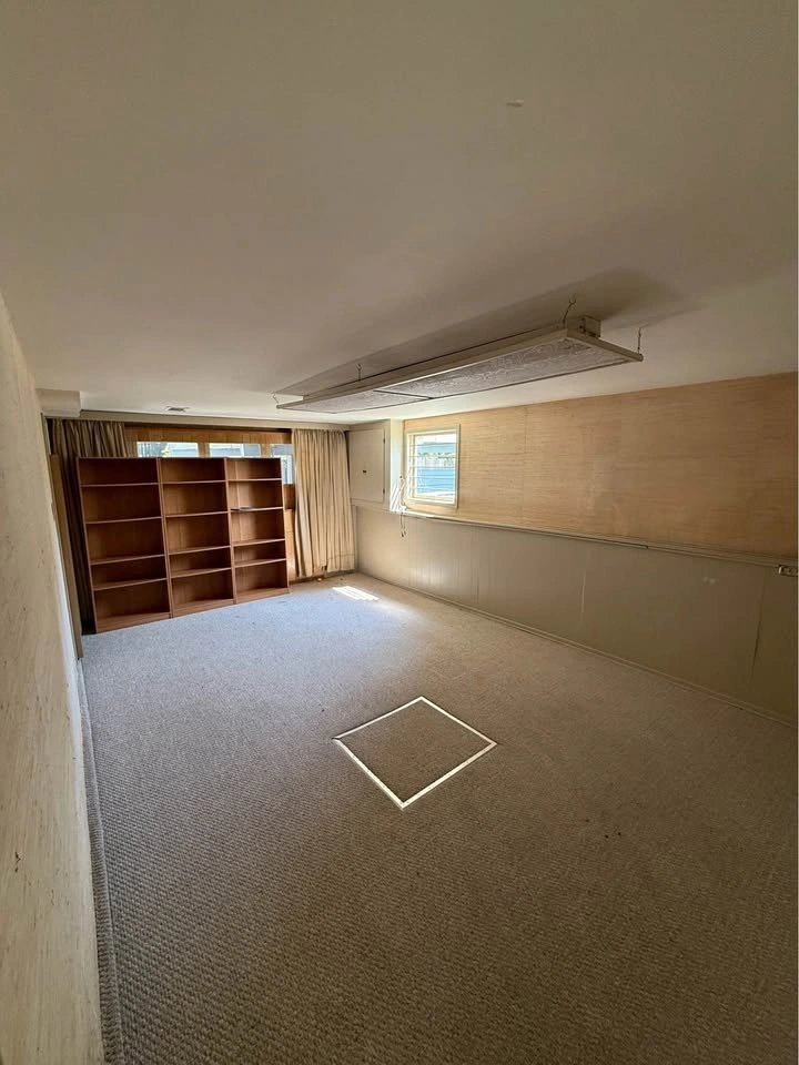 3 Beds 2 Baths - House - photo 4