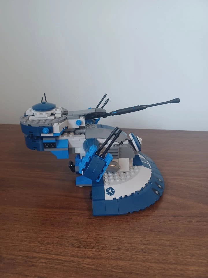 Armored Assault Tank (8018) - photo 4