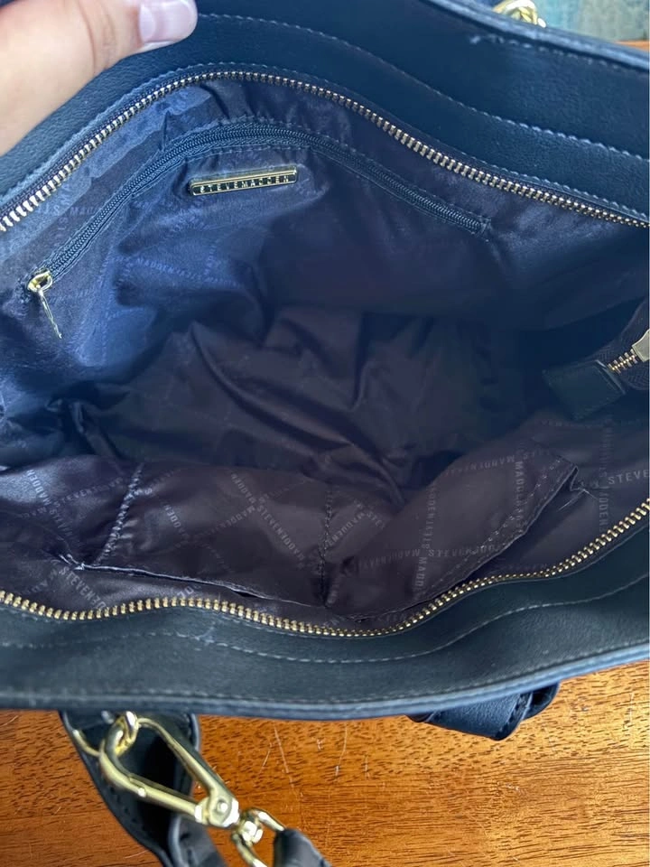 Steve Madden Tote with Gold Hardware - photo 2
