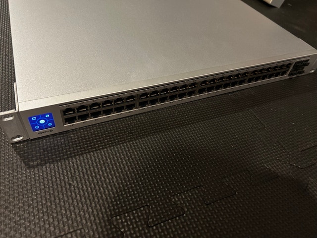 Ubiquiti UniFi USW Pro 48 PoE - photo 3