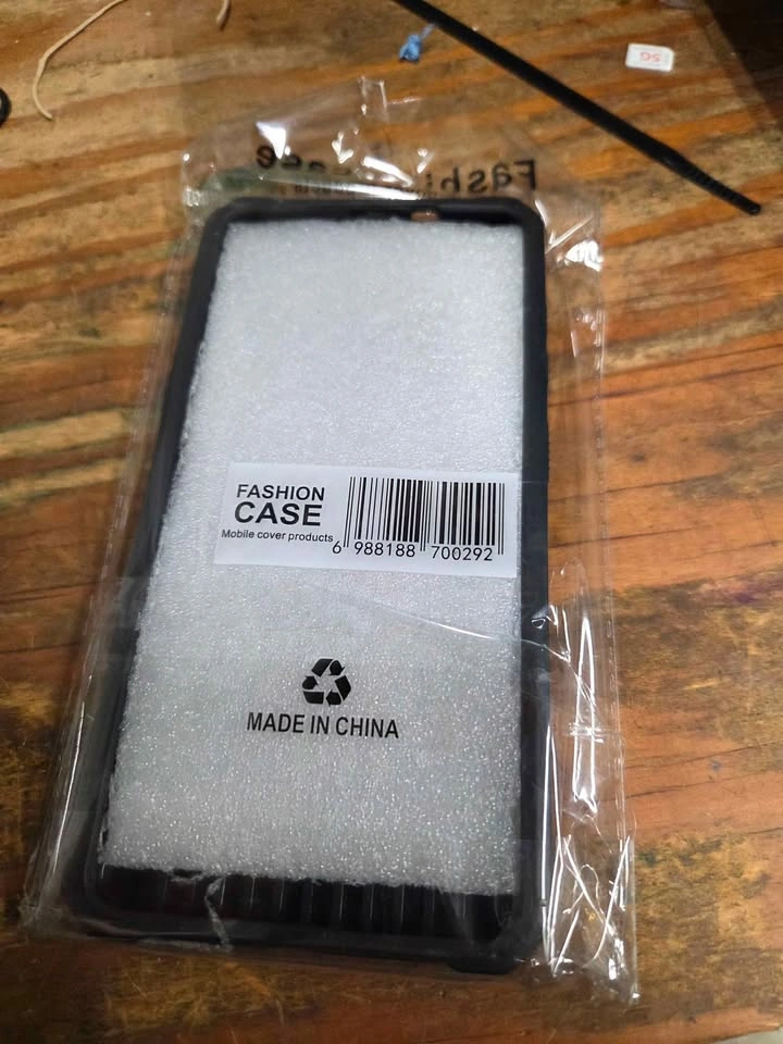 Samsung Galaxy S26 Rugged Armor Phone Case - photo 3