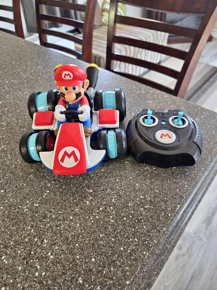 Nintendo Mario Kart 8 Anti-Gravity RC Kart