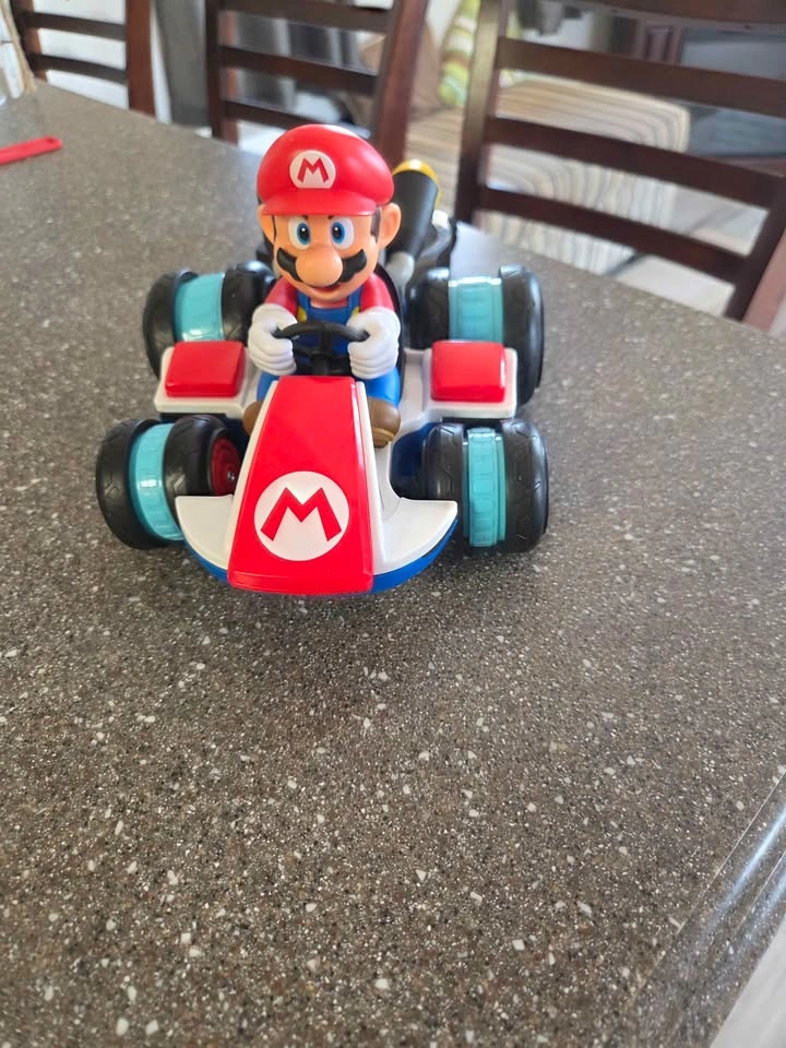 Nintendo Mario Kart 8 Anti-Gravity RC Kart - photo 3