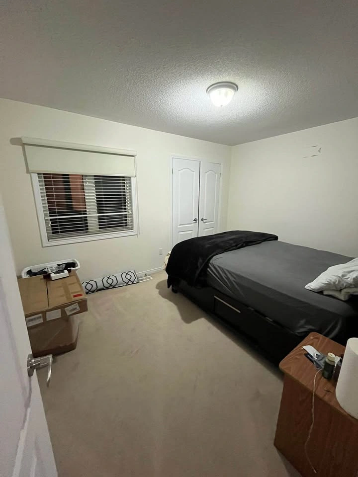 Private room for rent - photo 2