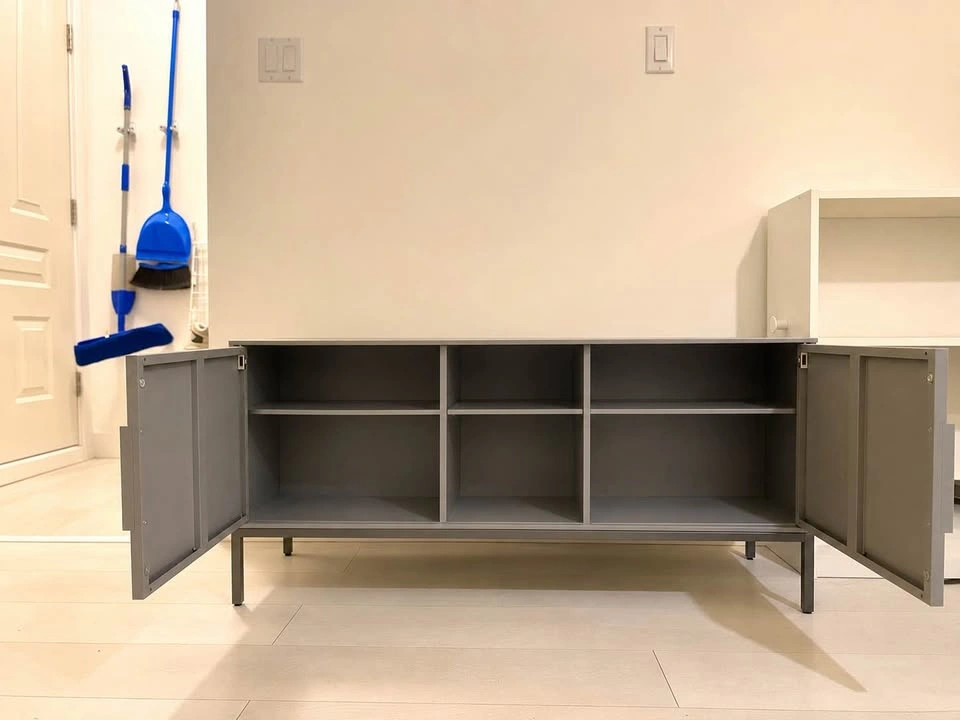 TV Bench / TV Cabinet – Excellent Condition - photo 3