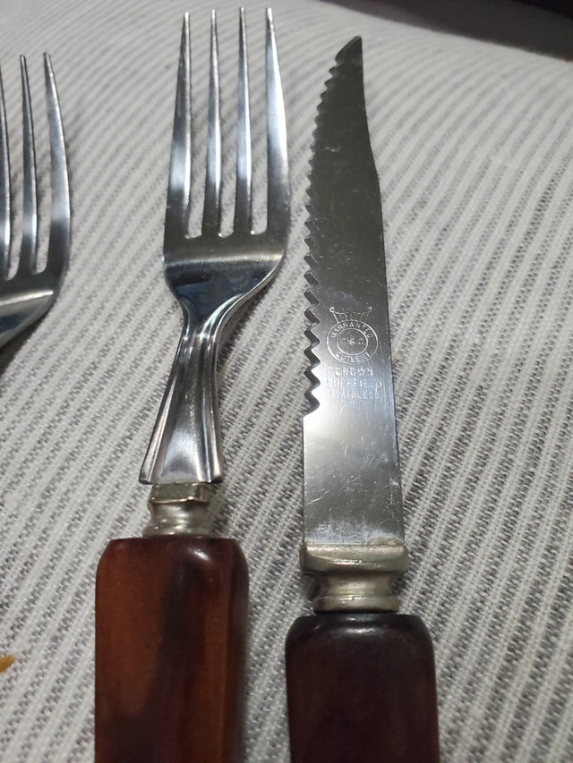 Vintage Sheffield Fork and knifes - photo 3