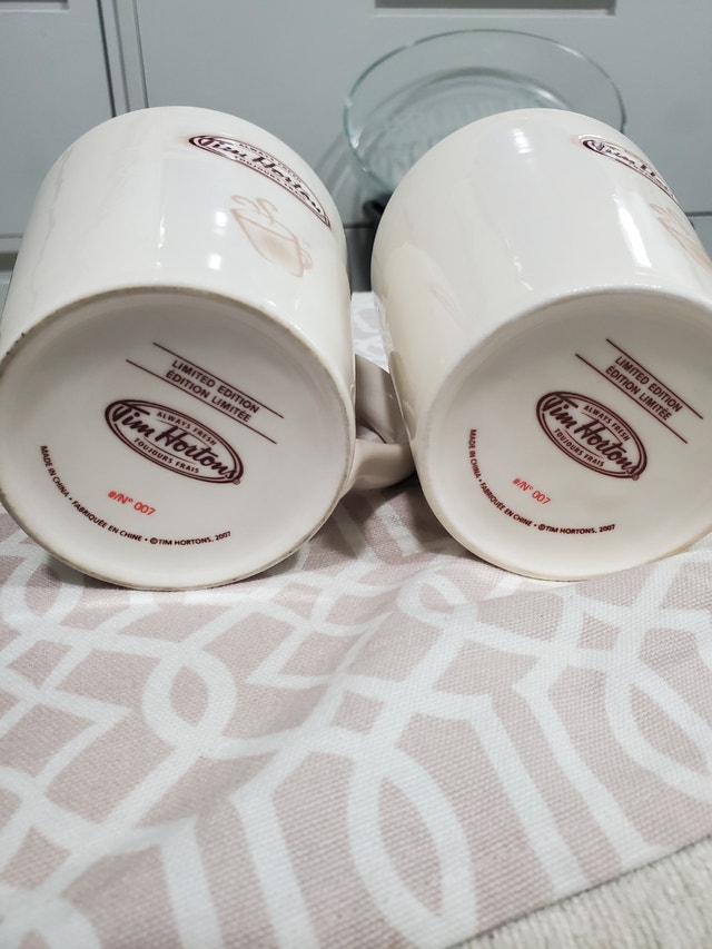 Tim Horton's Mugs - photo 3