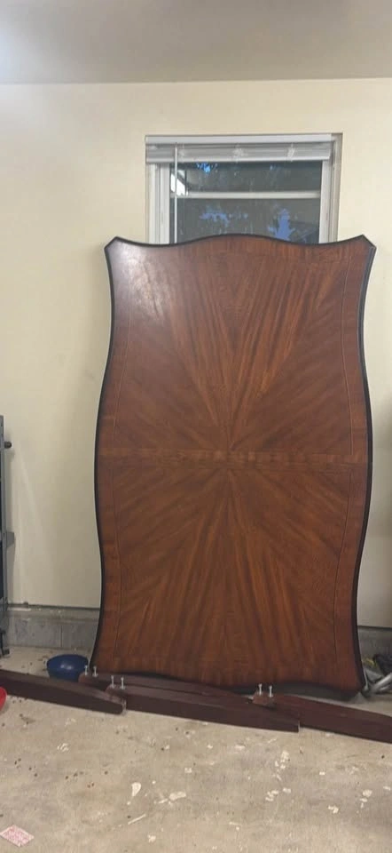 Dining table with 2 leaves - photo 2