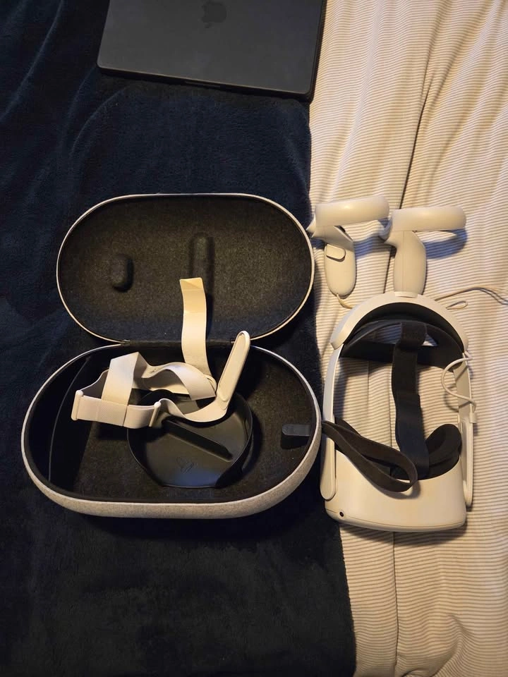 Oculus Quest 2 128gb - photo 2
