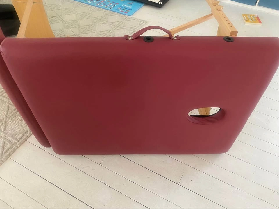 Portable Folding Massage Table - photo 2