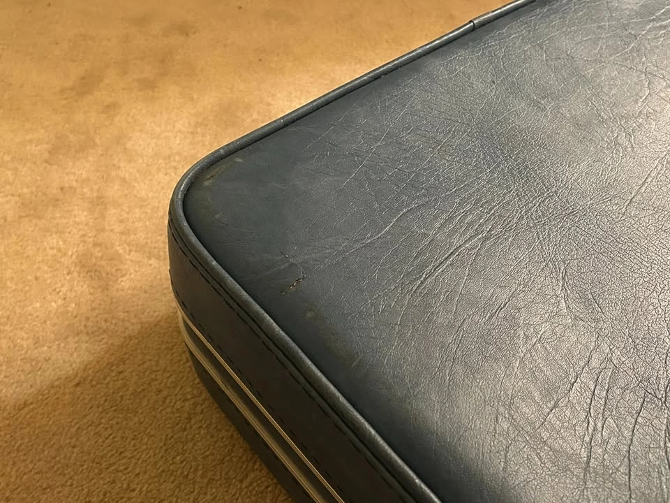 Vintage Blue Suitcase - photo 4