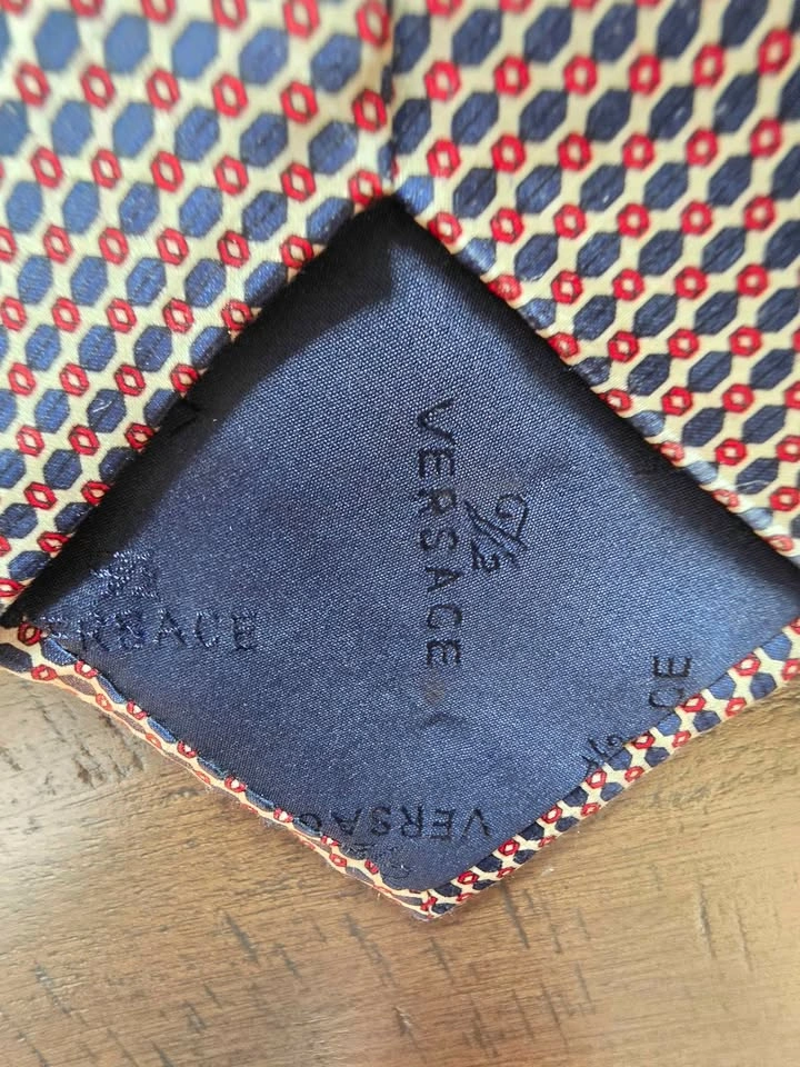 Versace Classic V2 Silk Necktie – Geometric Pattern - photo 5