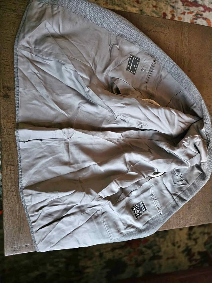 Ermenegildo Zegna Wool Jacket — EU 54 / US 44R