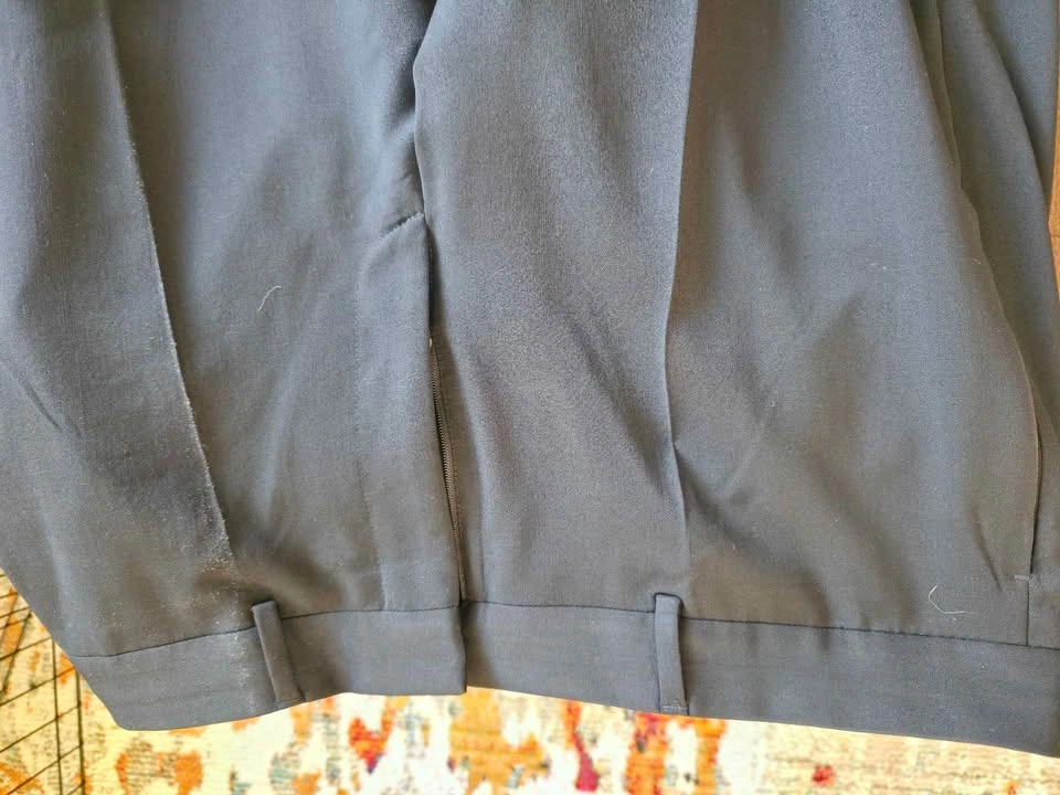 Banana Republic Black Wool Trousers - Cerruti 1881 - 34x32 - photo 2