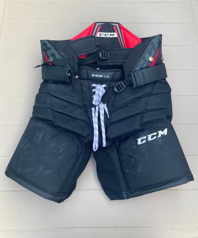 Intermediate Large Goalie Pants - CCM 1.9