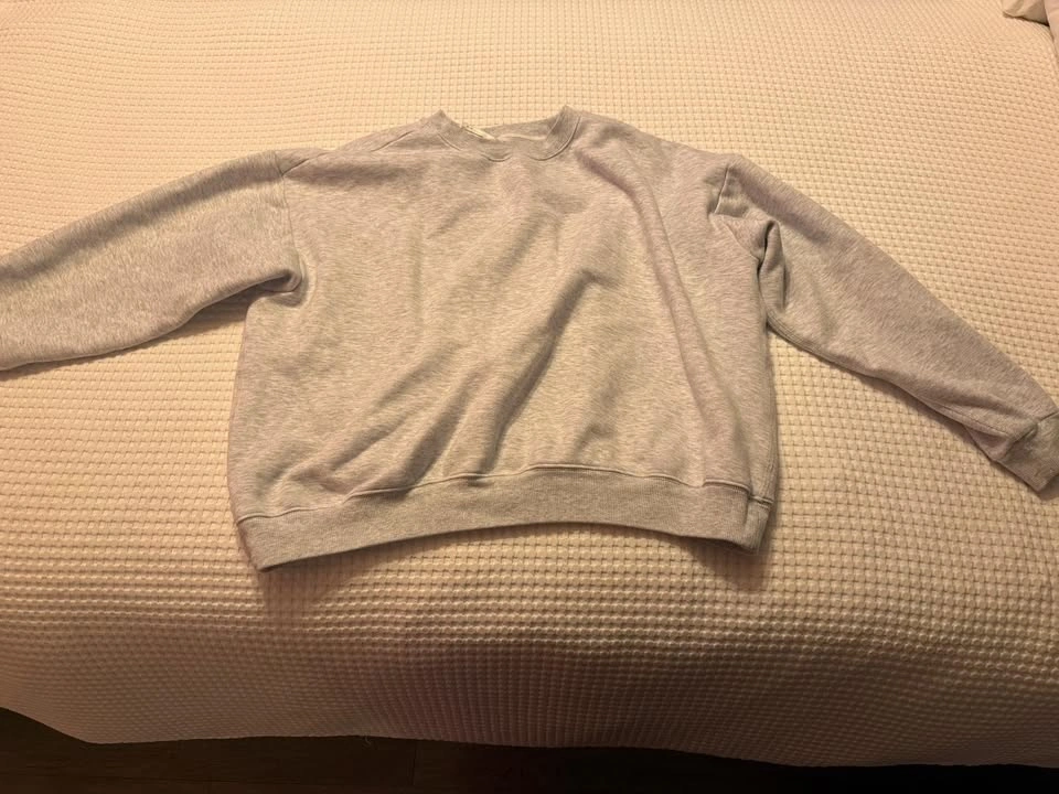 SKIMS Crewneck Sweater - Light Heather Grey (Size XL) - photo 3