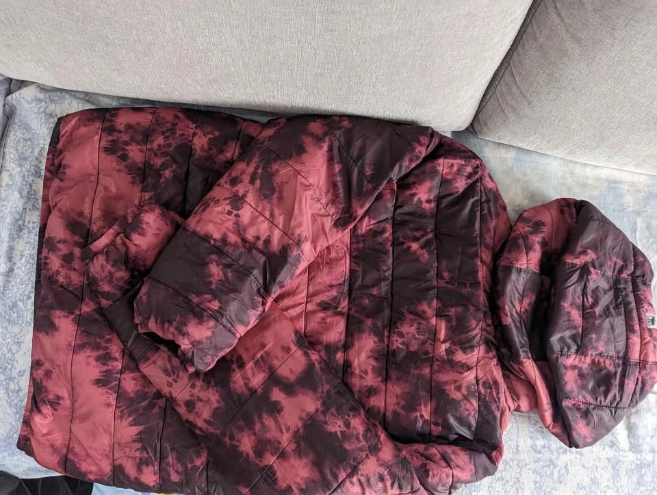 In Excellent condition, boys puffer jacket. - photo 5
