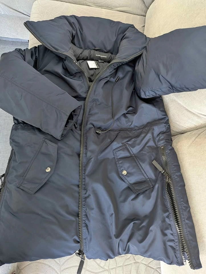 Brand New Club Monaco Trapeze puffer coat
