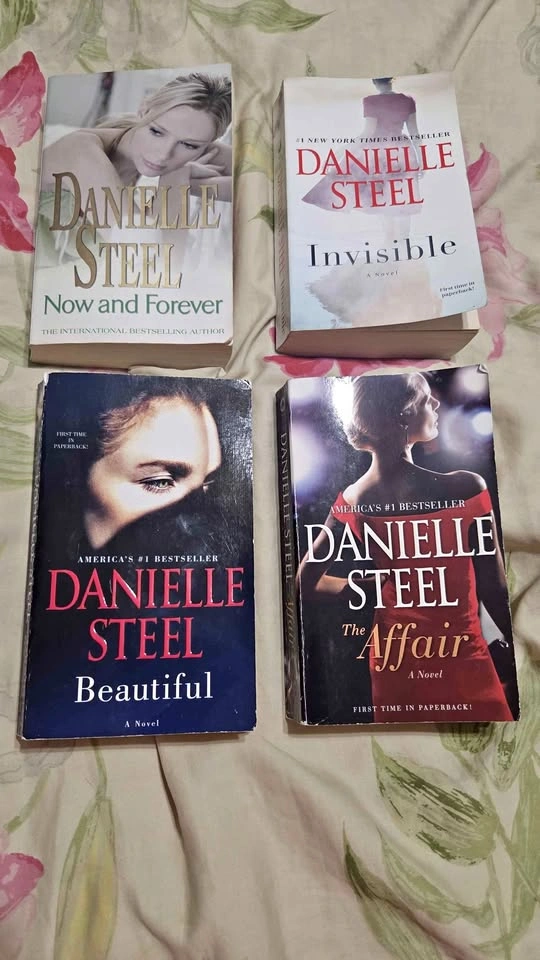 paperback novels by author Danielle Steel