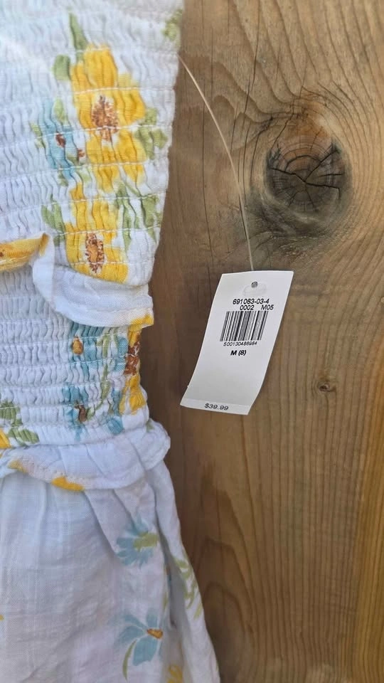 Old Navy Printed Flutter-Sleeve Smocked Dress for Girl, Size 8 - photo 2